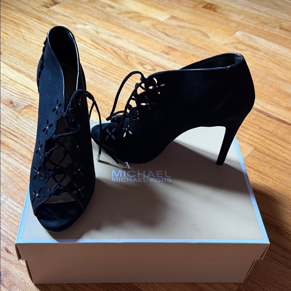 MICHAEL Michael Kors Black Lace-Up Floral Cutout Suede Heels
